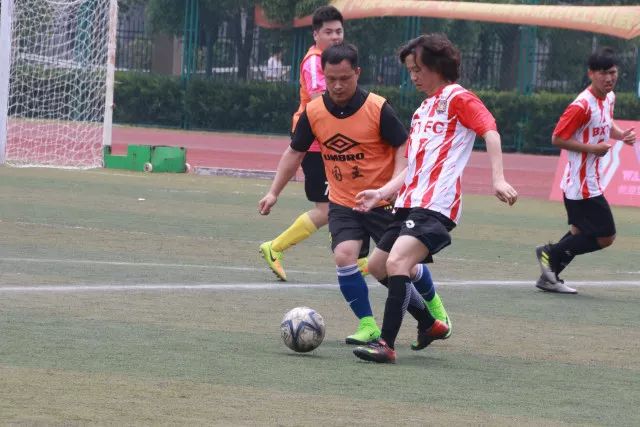 塔图姆29分钟内全能发挥，助球队大胜黄蜂